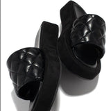 Large-Size One-Word Slippers 2025 New Summer And Autumn Thick Bottom Slippers Women's Beach Fish Mouth Cold Tug Women Slippers HZ0115