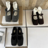 Korean Version Of 100 With Skirts Mary Jane Shoes 2025 Winter Explosion Of Waste Soil Mary Jane Women's Shoes Coarse Heel Single Shoes HZ0115