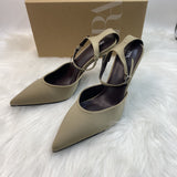 ZA2025 Spring New Women's Shoes Red Velvet Head Light-High Muller Shoes Buckle Fine Women's Shoes HZ0115