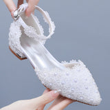2 Cm Spring And Summer Flat Hedley Casual Sharp Hollow Sandals Low Heel Shallow Lace Flower Buckle Bridal Shoes HZ0115