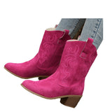 2025 New Autumn And Winter Women's Boots Large-Size Pure Color Fashion Coarse And Pointed Martin Boots HZ0115