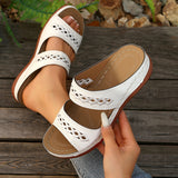 2025 New Large-Size Slippers Retro Car Line Anti-Slip Round Slope And Comfortable Word Cool Slippers Woman HZ0115