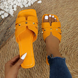 Southeast Asian Women Solid Color Large-Size Rivet Slippers Casual Side Toe Flat Summer Light Beach Shoes HZ0115