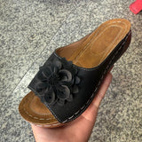 2025 Summer New Large-Size Lady Thick-Soled Sandals Help Flowers Decorated With Ultra-Light Polyurethane Soles HZ0115
