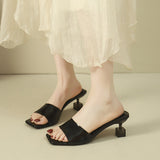 2025 Summer New One-Word French Simple And Comfortable Gentle Evening Wind Retro High-Sliflip Slippers Woman HZ0115