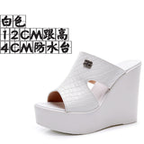 Real Leather Slope And Slippers Women Wearing Fashion Pine Cake Thick Bottom Fitting Room A Word Drag Anti-Slip High And Cow Skin Cold Drag HZ0115