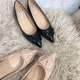 Small Sharp Head Soft Soles In The Increase Single Shoes Spring And Autumn Leather Bare Light Flat Commuting V Buckle Temperament Women's Shoes HZ0115