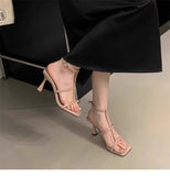 In The Summer Of 2025, The New French High-Heeled Women's Head With A Word Of Sandals With High-End Fine Sandals HZ0115