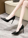 Hotel Working Shoes Women Black High Heels Fine Heel Professional Tip Low Heel Soft Leather Small Size Comfortable Single Shoes HZ0115
