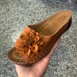 2025 Summer New Large-Size Lady Thick-Soled Sandals Help Flowers Decorated With Ultra-Light Polyurethane Soles HZ0115