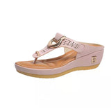 Clip-O-Female Sandals New Slope And BB Cool Slippers Women's Beach Toe Summer Women's Shoes HZ0115